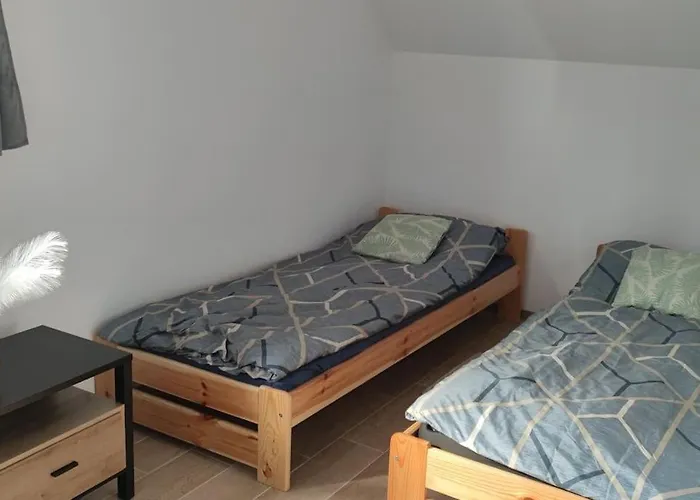 Krzywy Niesiolowice Semesterbostad